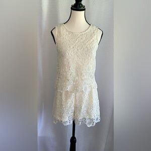 REBELLION cream Sleeveless Lace romper‎ size MEDIUM